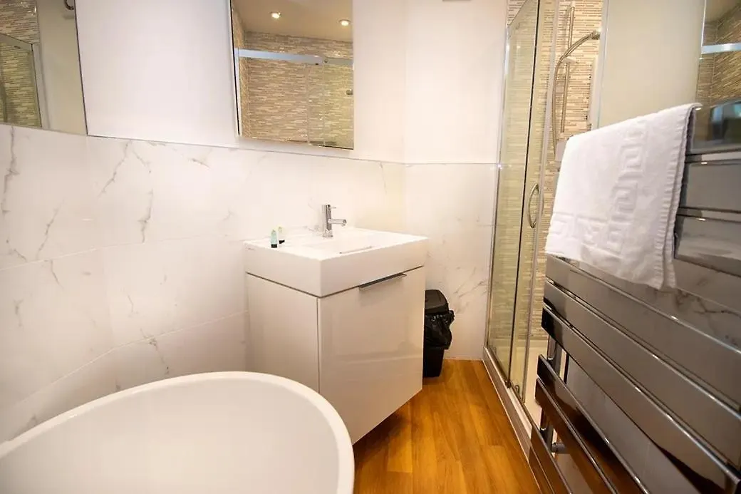 Seafront Cottage - The Nook Cardiff United Kingdom