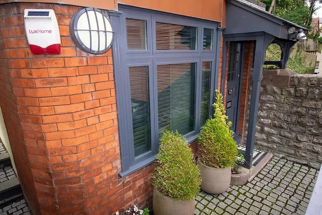 Apartament Seafront Cottage - The Nook Cardiff